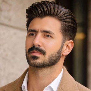 میلاد خوش دوزیان