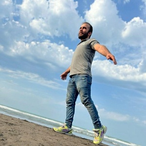 محسن بختیاری