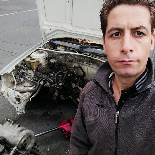 هادی لطیف علی آبادی 