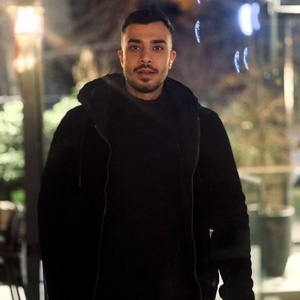 امیر حسین شمس ابادی