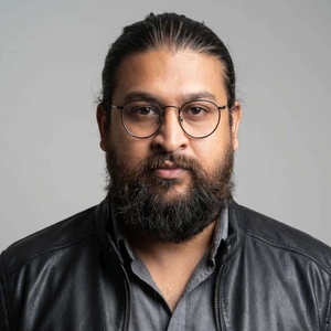 محمد آل احمد (عضو رسمی انجمن طراحان گرافیک ایران)