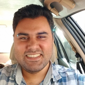 محمود محمودی