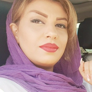 مهرناز زندی کریمخانی