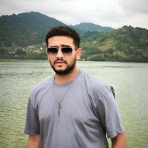 محمدباقر هادی نژاد