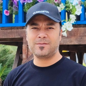 علیرضا مندی پور