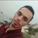 امیر مددخواه