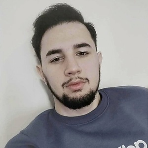 شروین علیزاده آقمشهدی