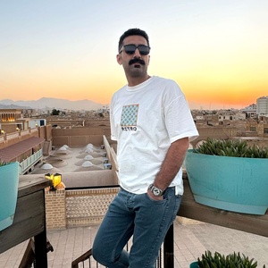 معین واحدی