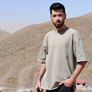 علیرضا قلی زاده