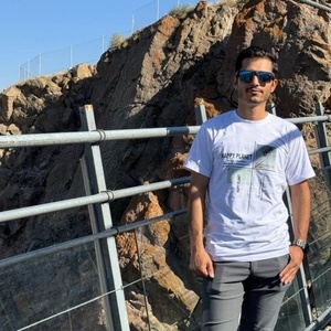 محسن یاورشاهی