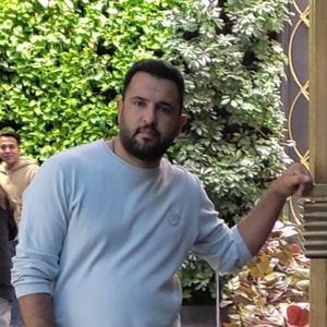 مهدی گل آذر