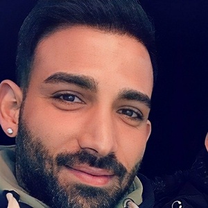 مجید کظیمی آذر