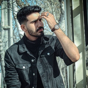 آرمان اسفندیاری