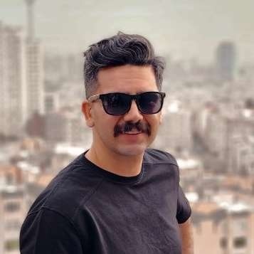 حسین صادق زاده
