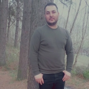 صاحب فرهادی نژاد