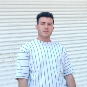 محمود درویشی