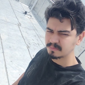 داریوش سعادتمند