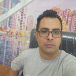 وحید افتخاری