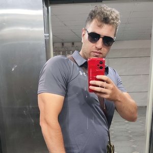 میلاد میرزامحمدی