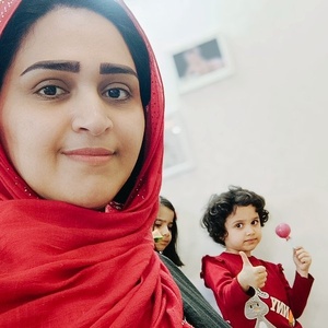 وجیهه نعیم آبادی