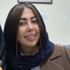 زهرا پیری پور