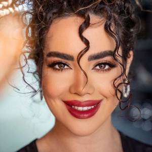 مهناز ولی حصاری