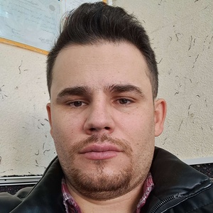 بهزاد سیفی ازاد