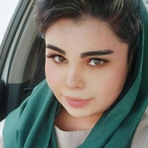 نازنین ال یاسین