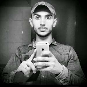 بابک خدابنده لو