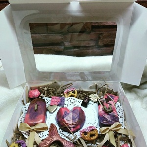 نازیلا افشار