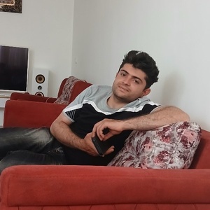 خالد ولیزاده