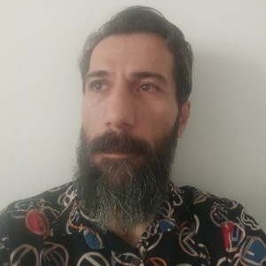 صفر آقاپورآذر