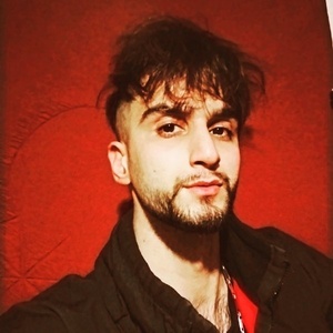 جواد گلچوبی