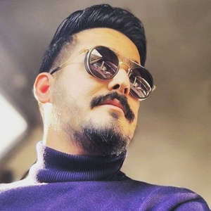 احسان صحراگرد