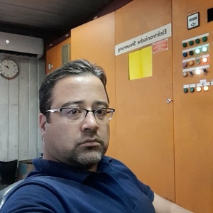 جواد کاظمی مقدم