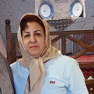 نرگس ایروانی