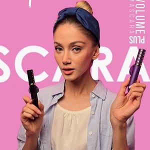 خدیجه حسین پور