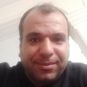 مهدی ملایری