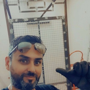 کورش اسحق آبادی نیاسری
