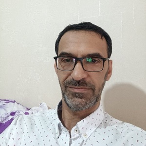 عارف اسکندرزاده