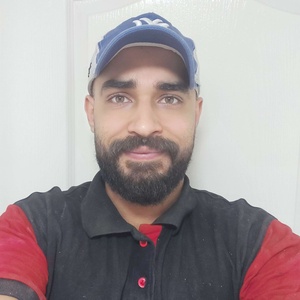 امین ناصری