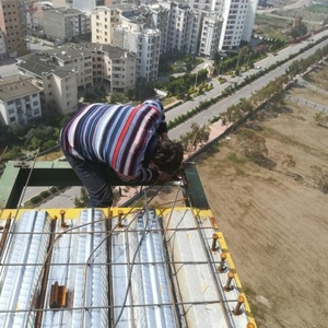 مهدی همدانیان