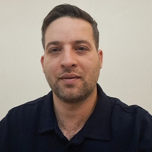 حمید رضا  بختیاری حریر