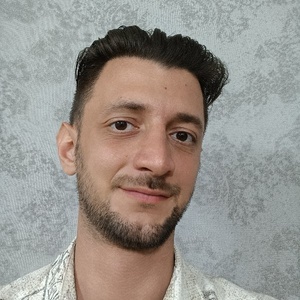 سیدعلی حسینی