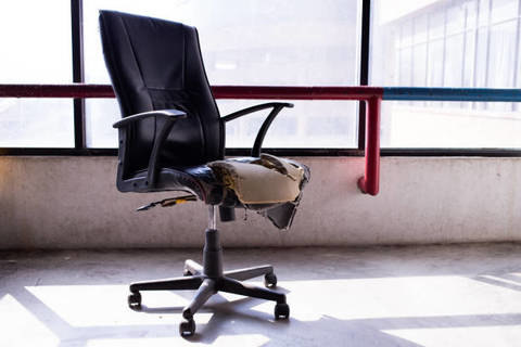 قیمت تعمیر صندلی اداری