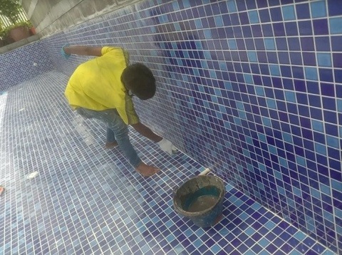 هزینه عایق کاری استخر