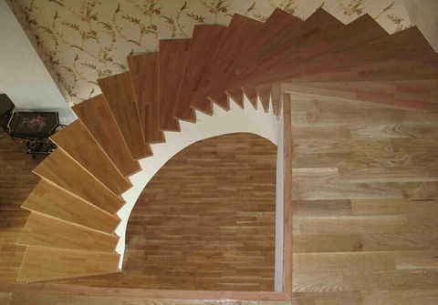 قیمت نصب لمینت پله‌‎ای