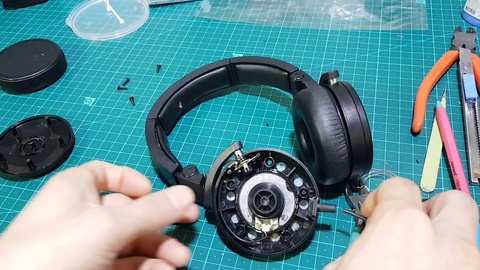 هزینه تعمیر هدفون