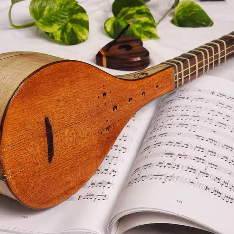 آموزش سه تار